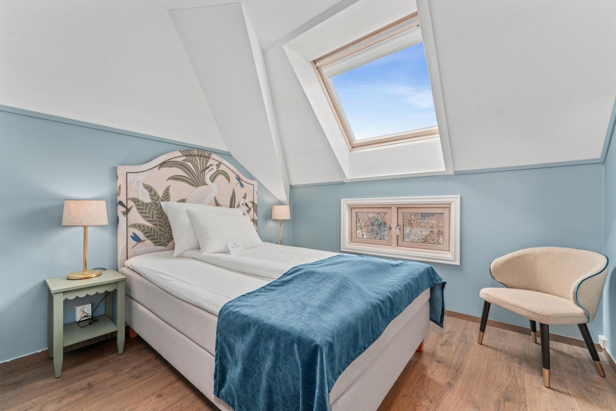 Zimmer mit Queensize-Bett
