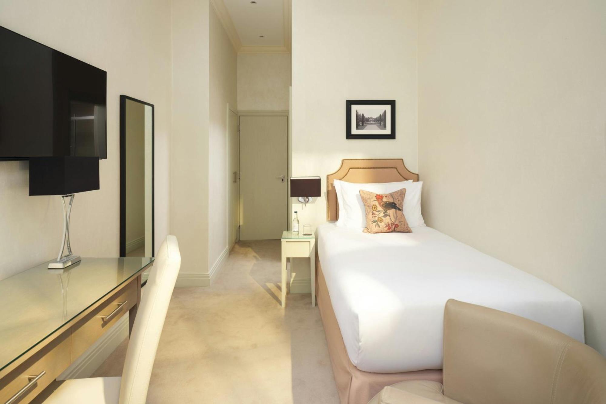 Small Single Room