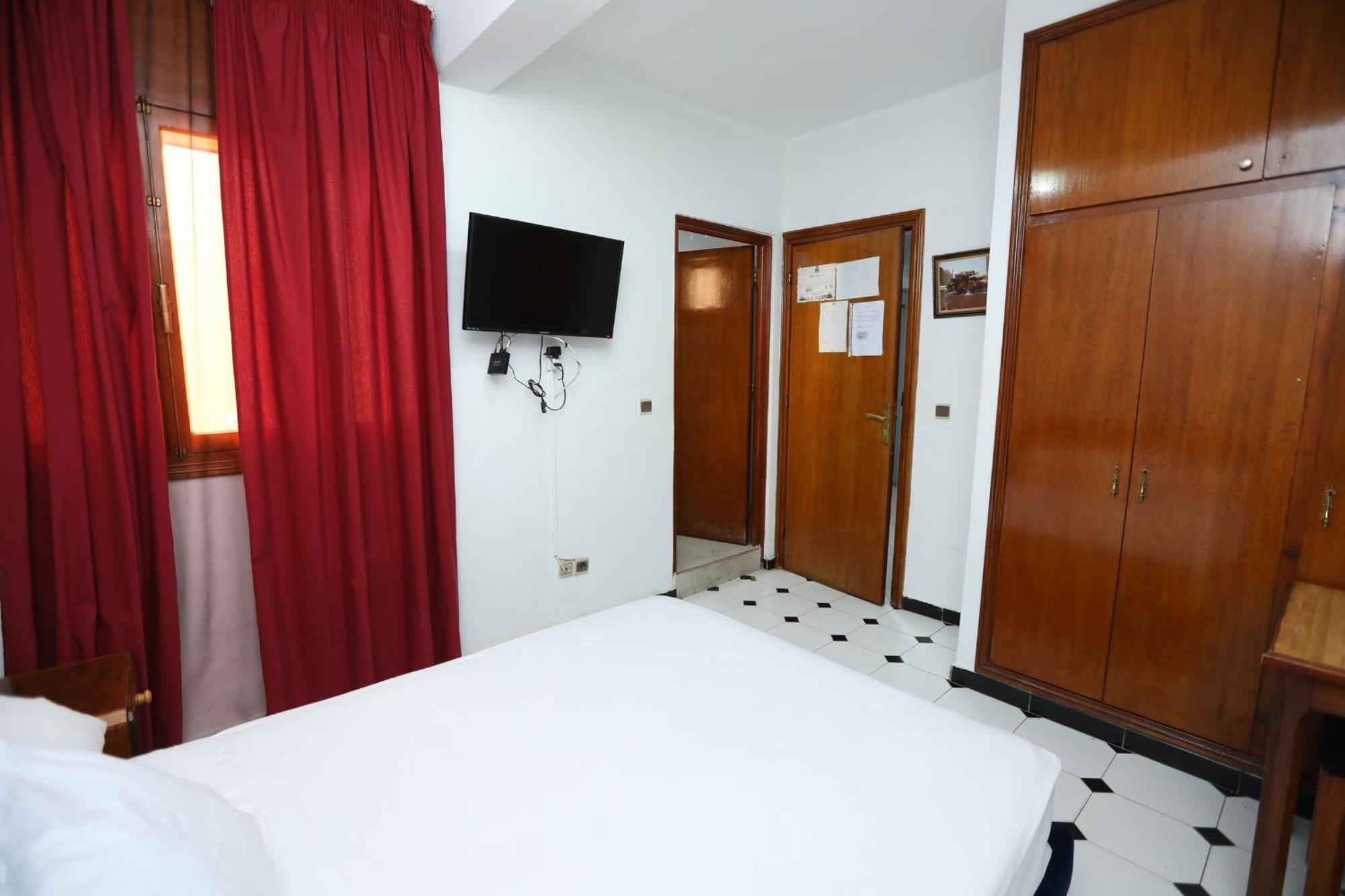 Single Room Bath