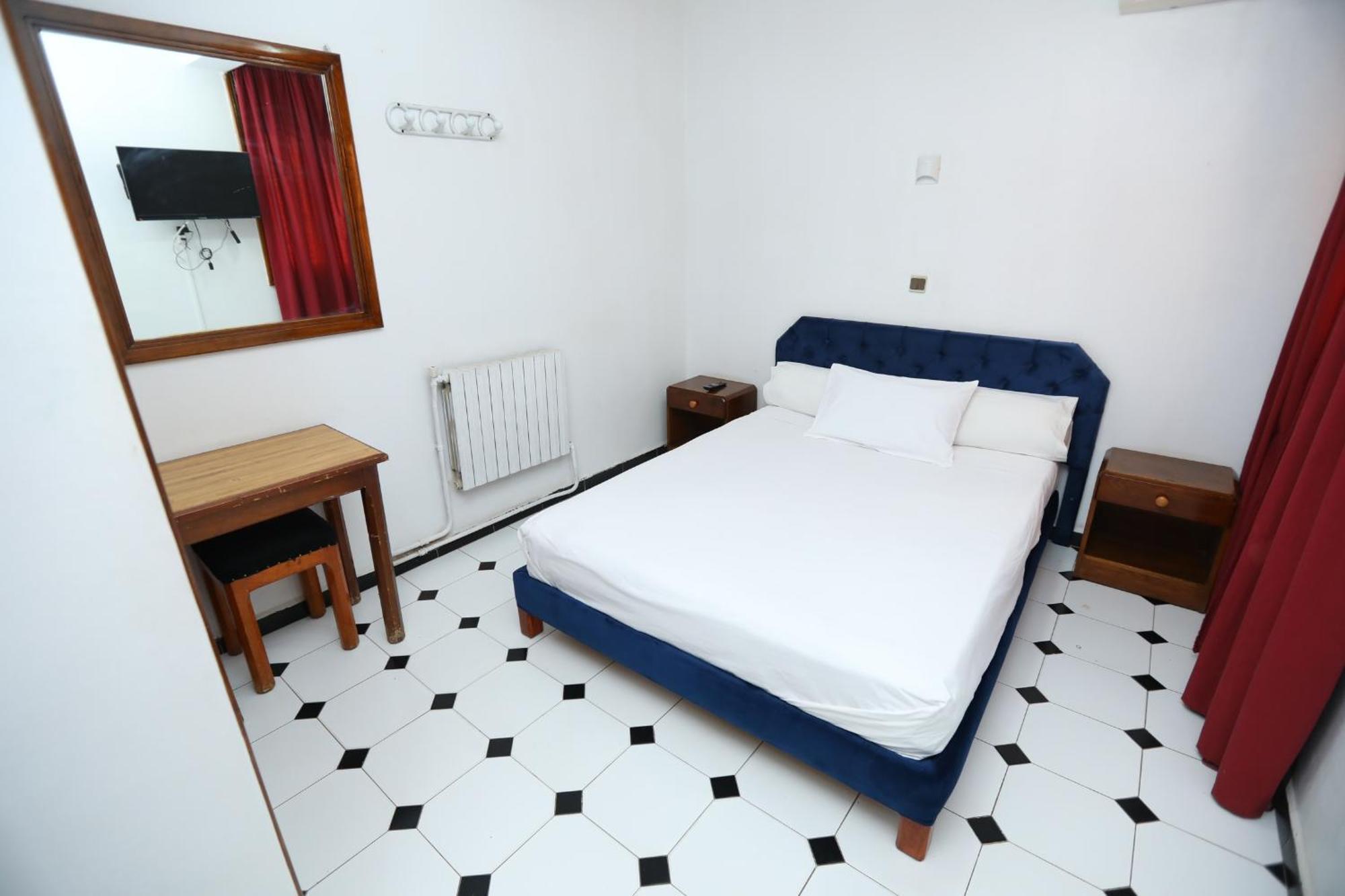 Single Room Bath