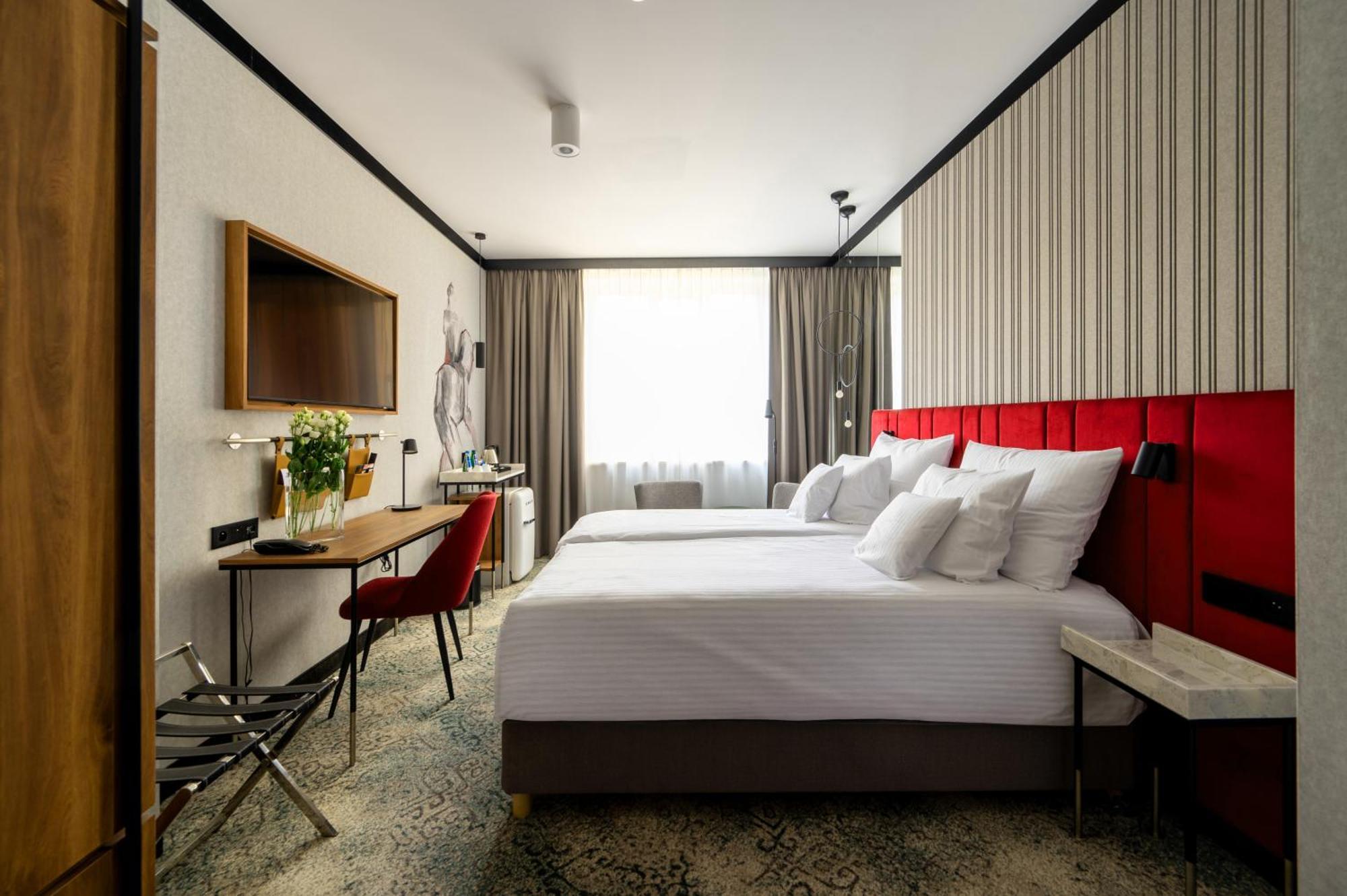Standard King Room
