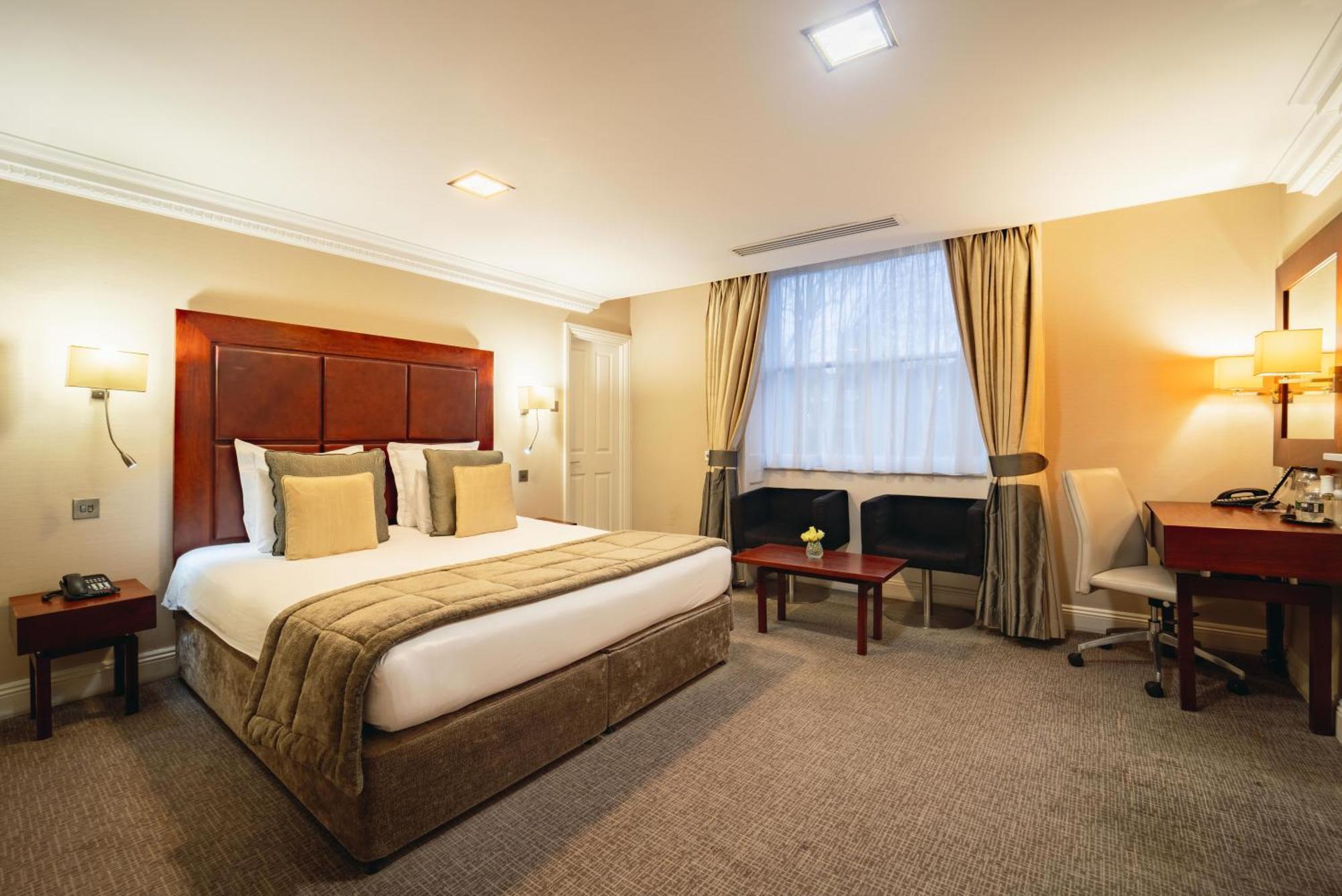 Classic Double Room