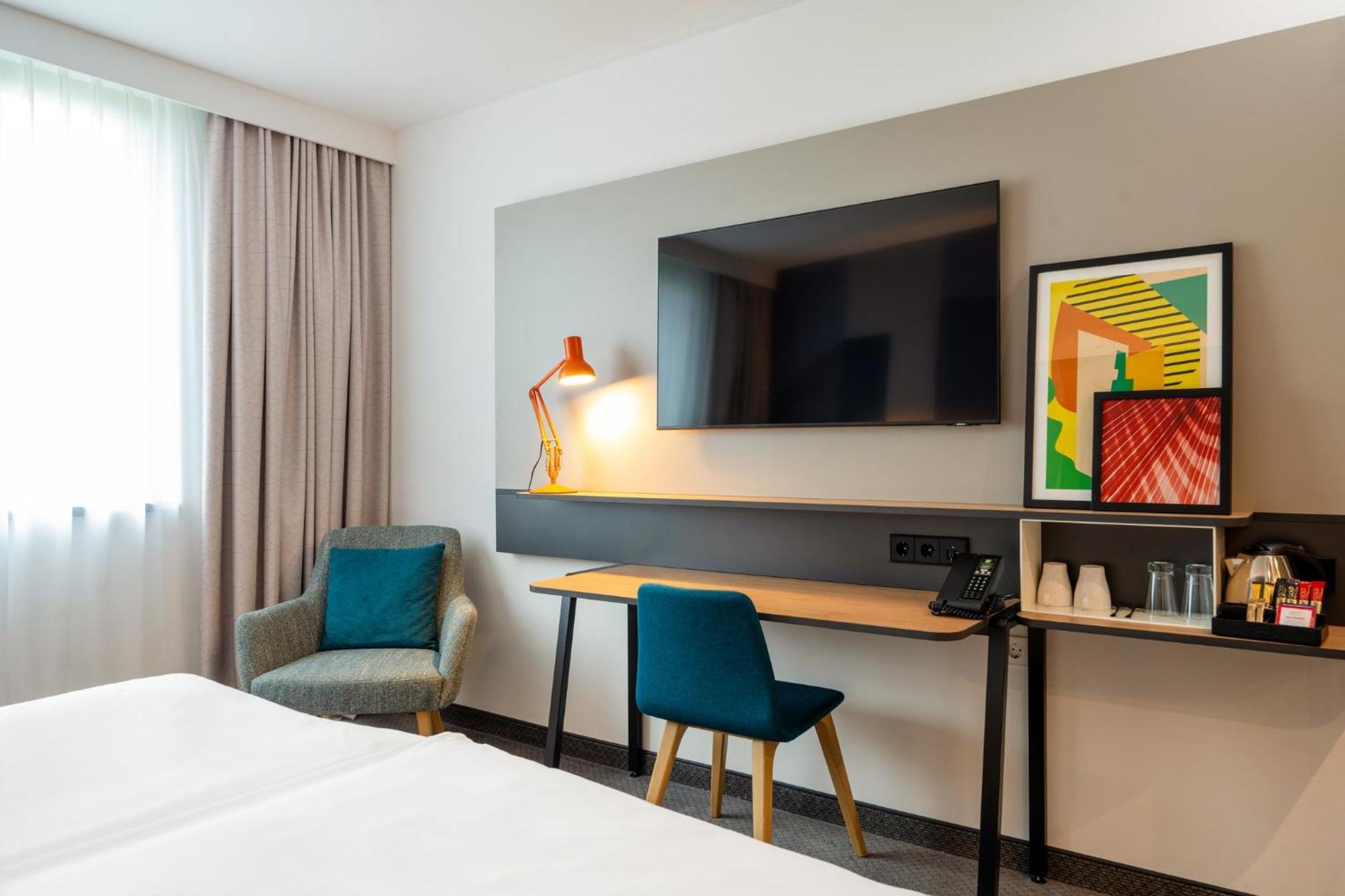 Standard King Room