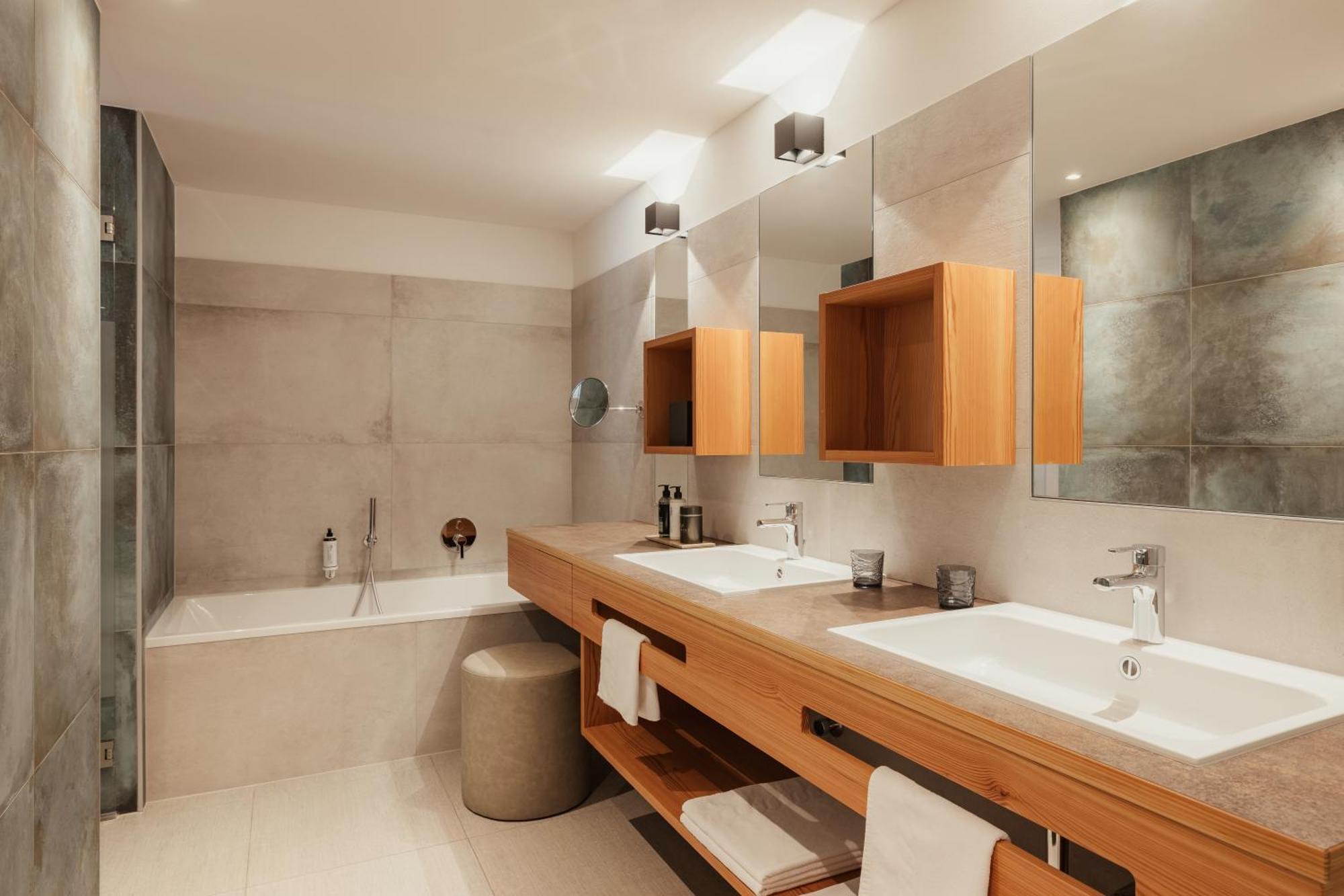 Superior Suite