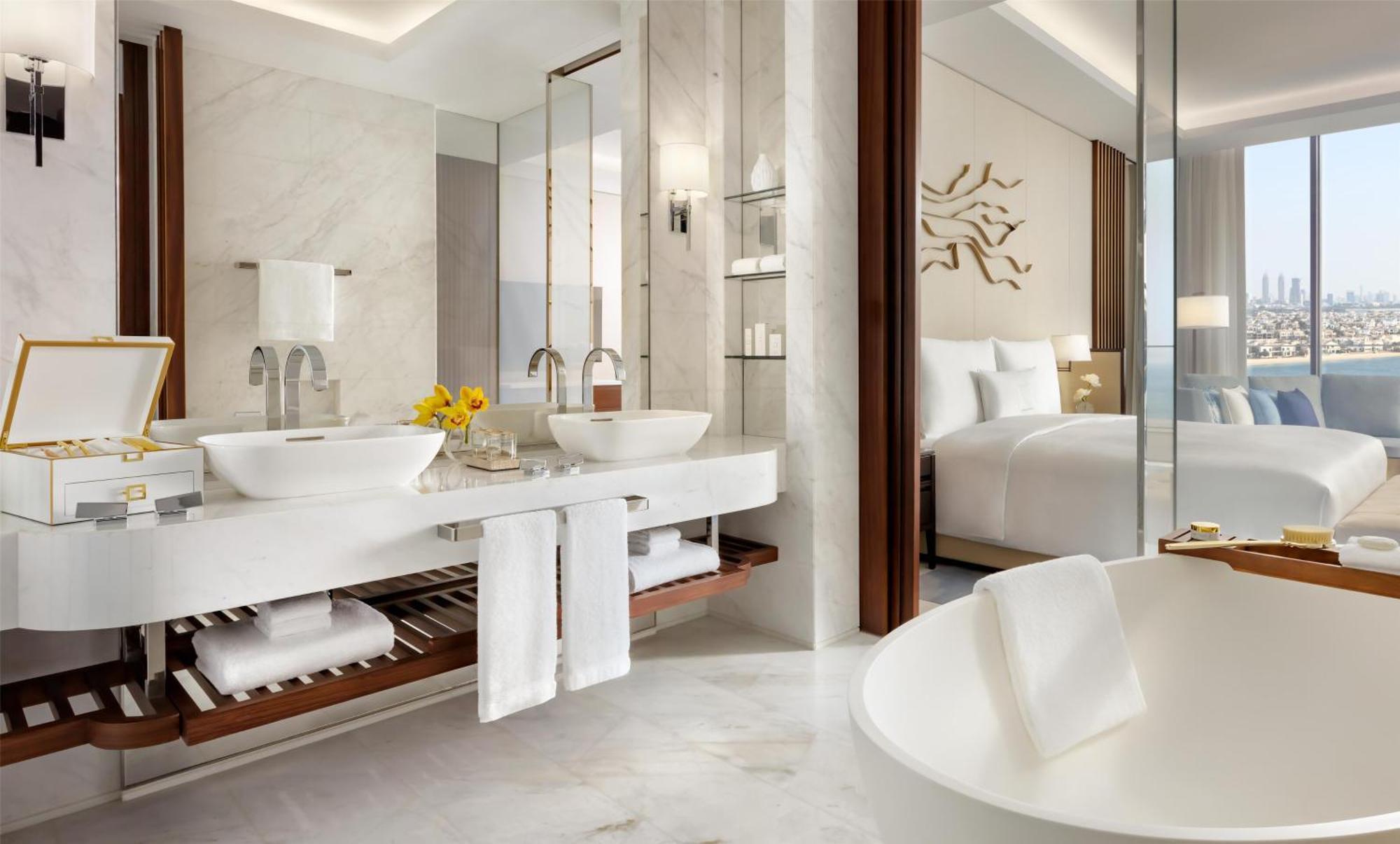 Palmscape King Room