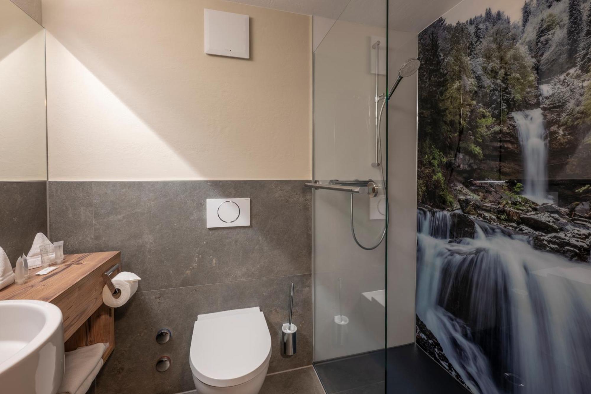 Deluxe Double Room Lake View