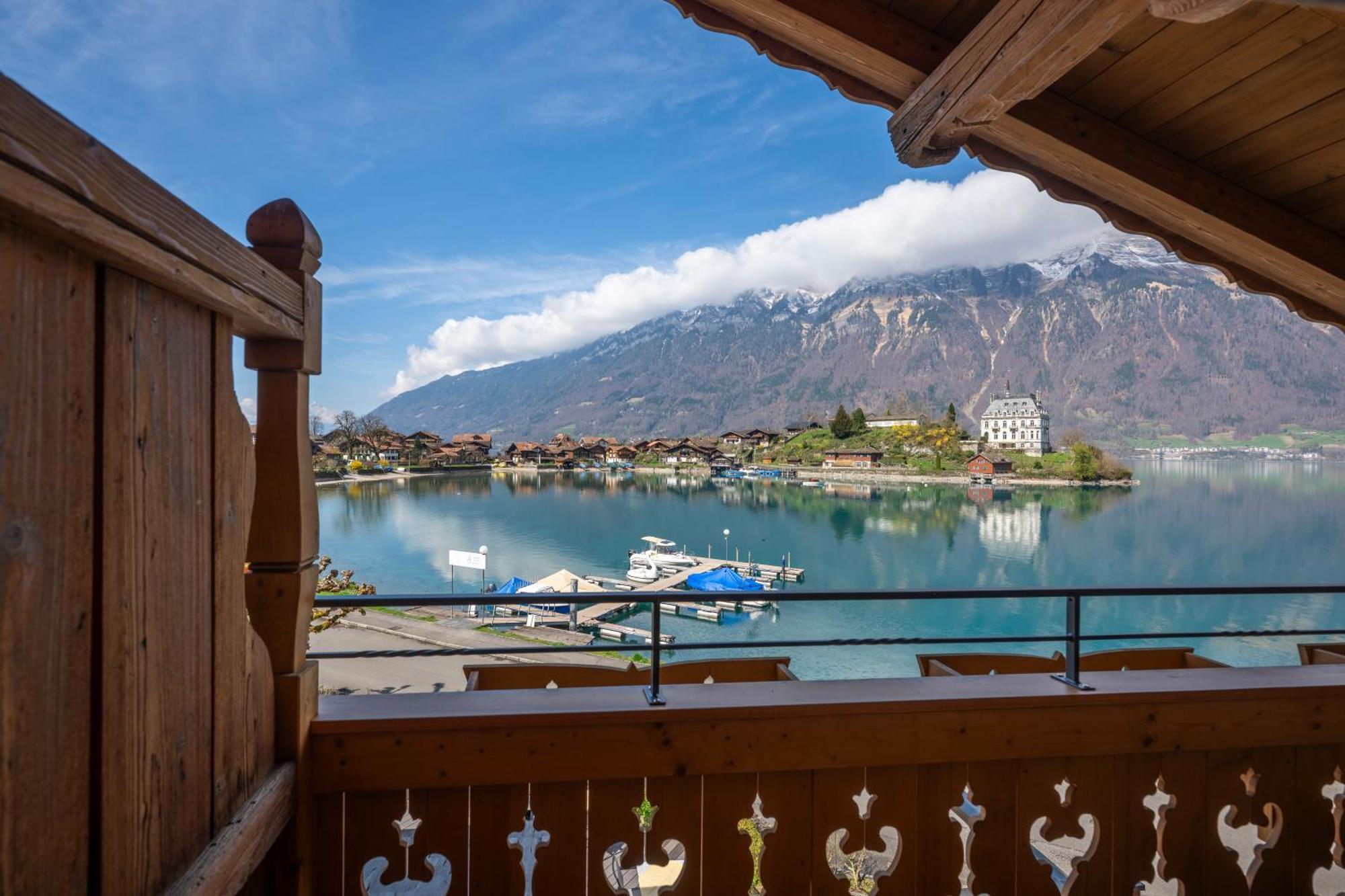 Deluxe Double Room Lake View