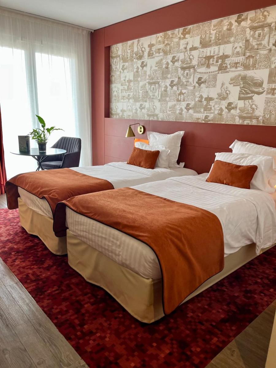 Privilege Twin Room Balcony