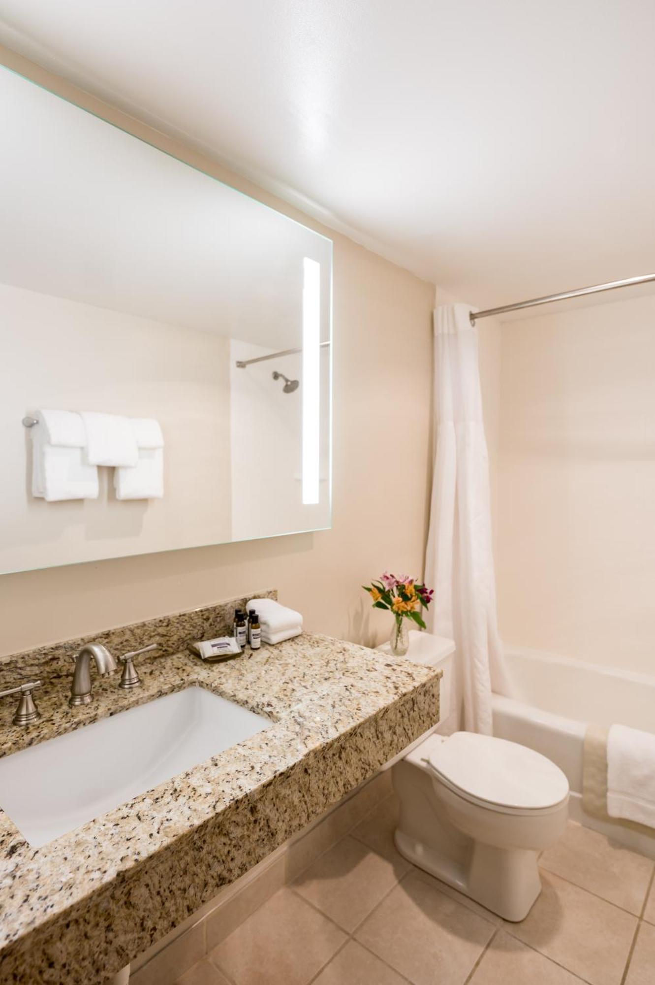 One-Bedroom Executive Suite with Two Queen Beds