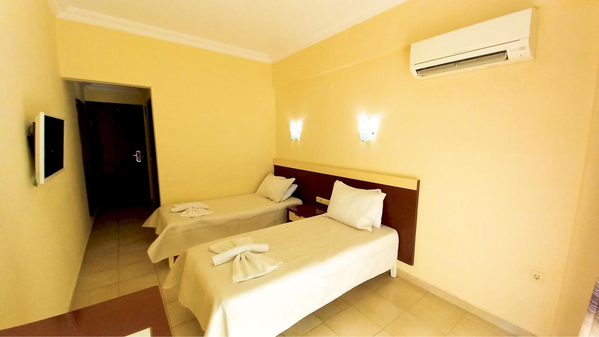 Standard Double or Twin Room,1690937260:JPEG