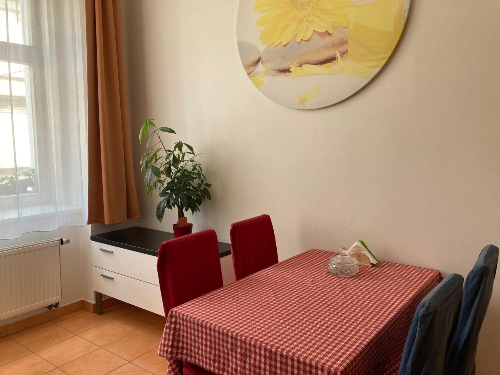 Comfort Triple Room