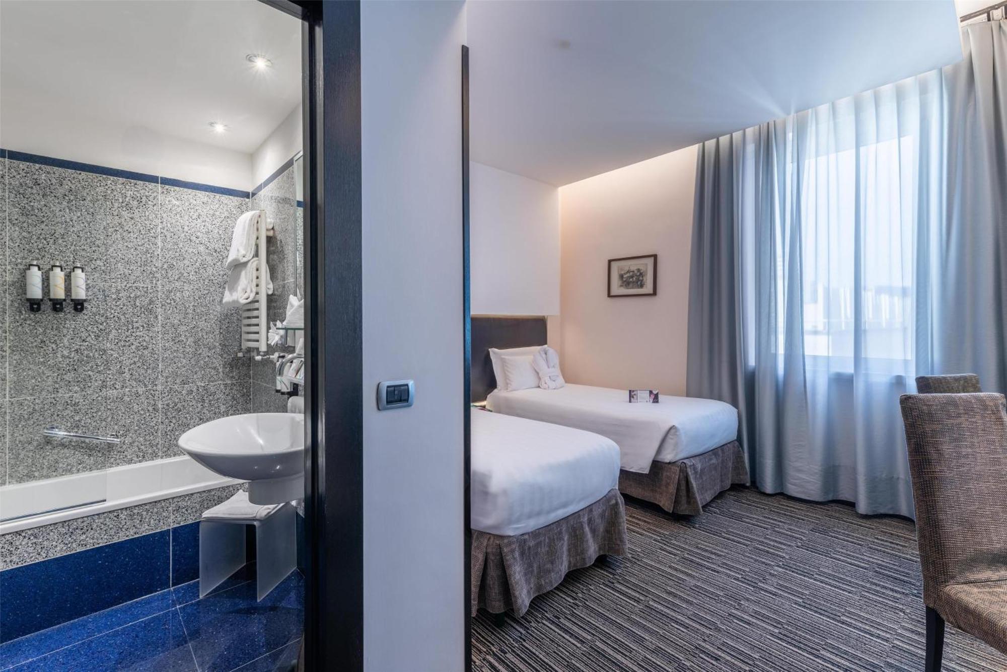 Comfort Twin Room