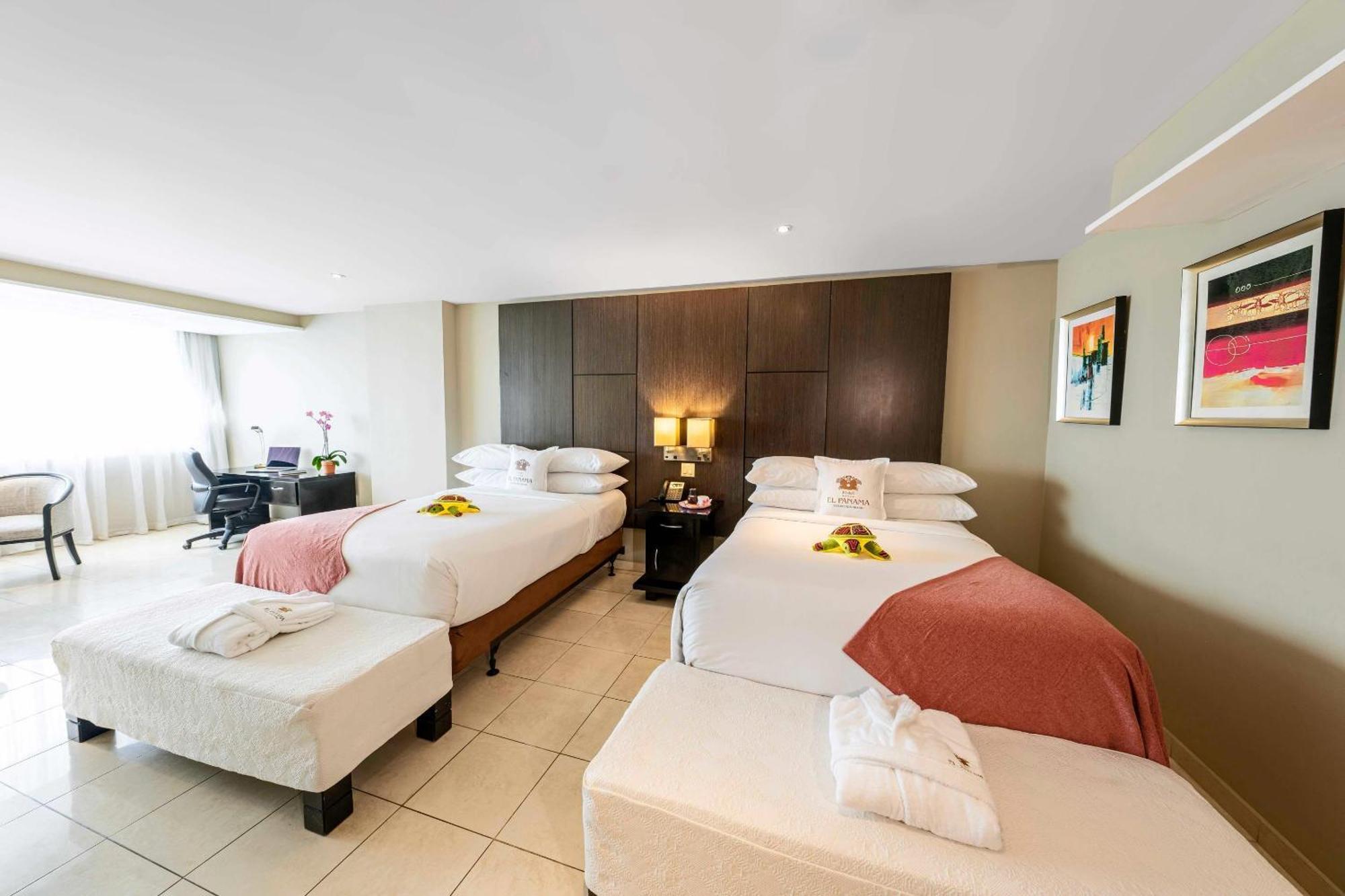 2 Double Beds Superior Room Pool View