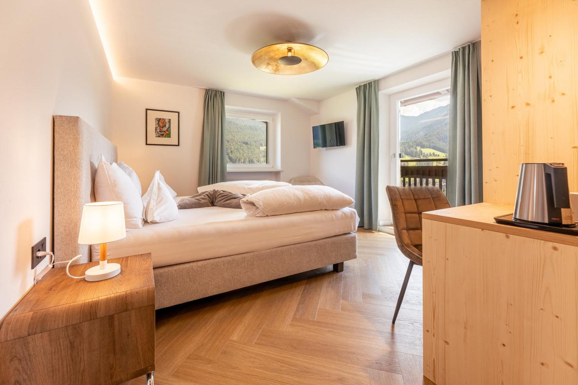 King Room Mountain View