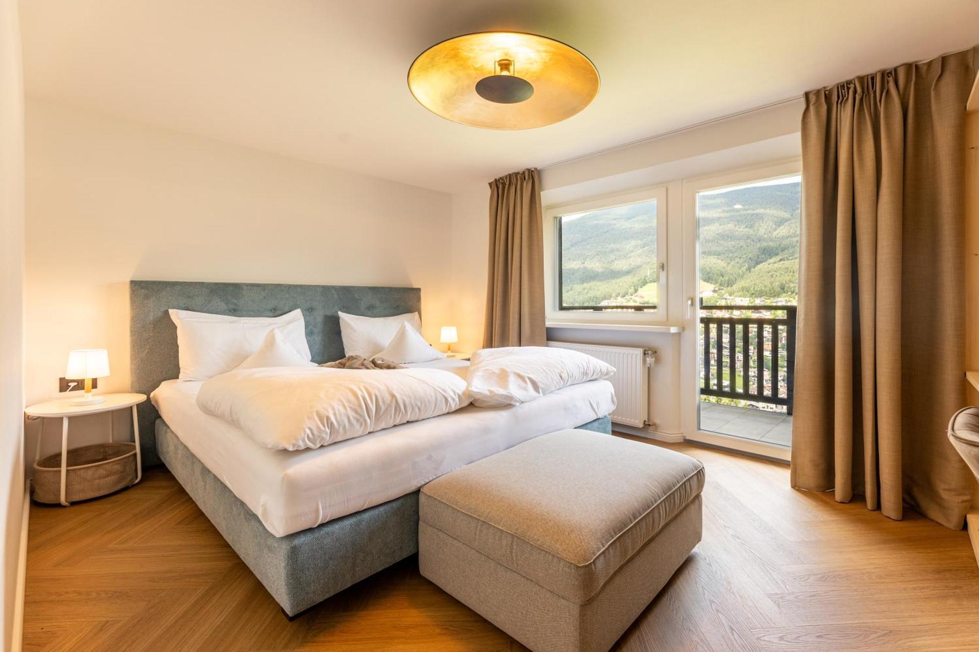 King Room Mountain View