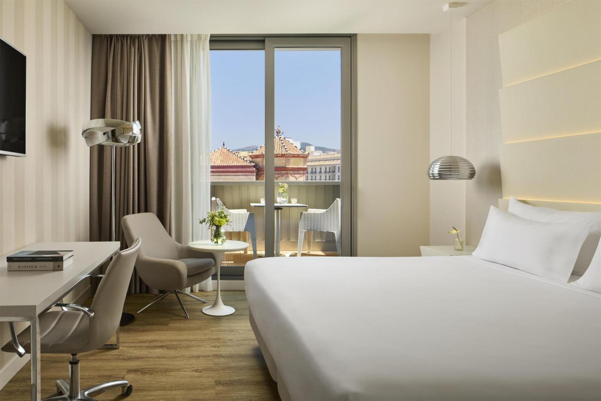 Standard Double or Twin Room Balcony