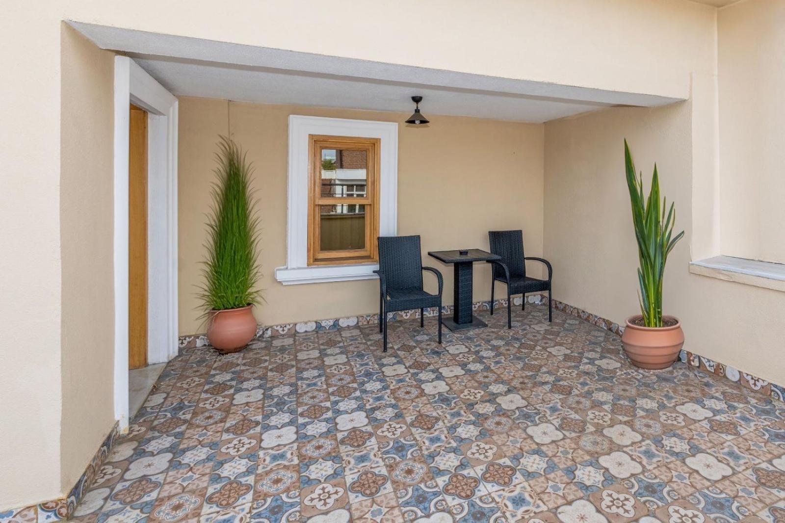 Triple Room Terrace