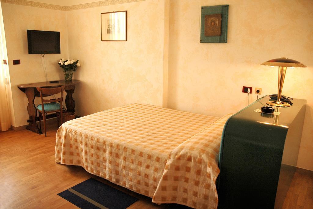 Habitación Individual Superior