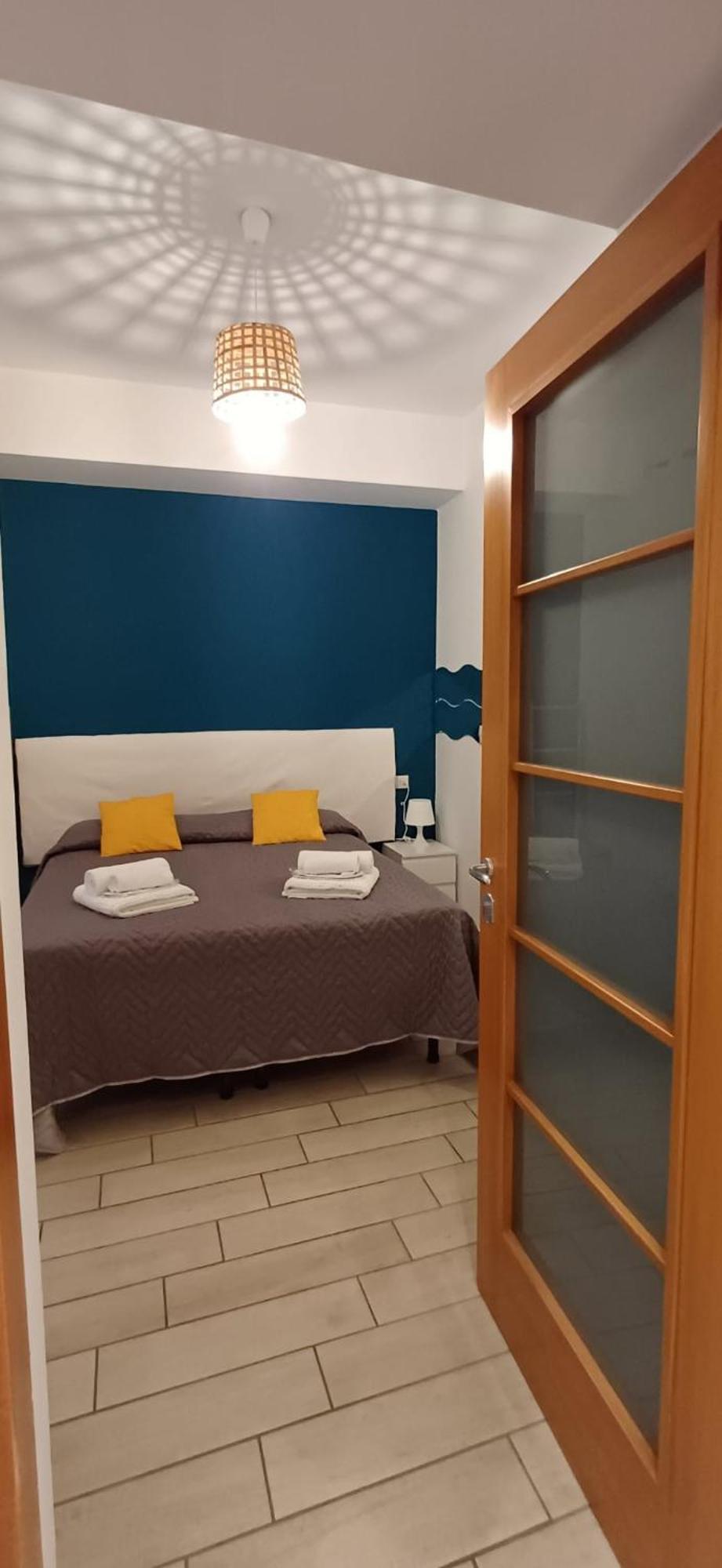 Double or Twin Room Private External Bathroom