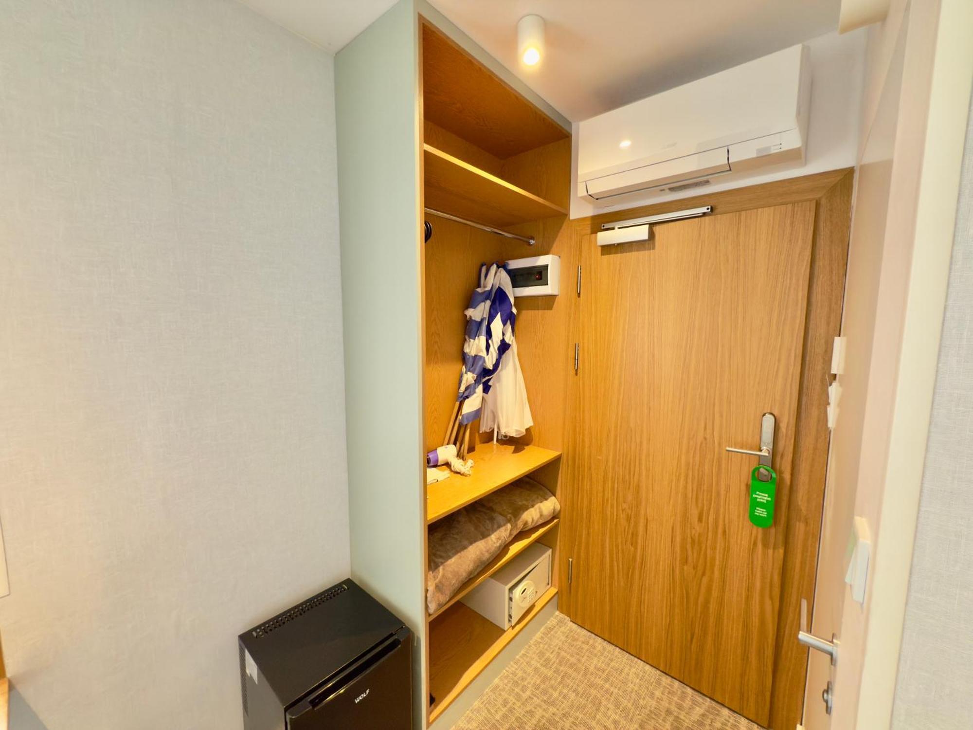 Economy Single Room