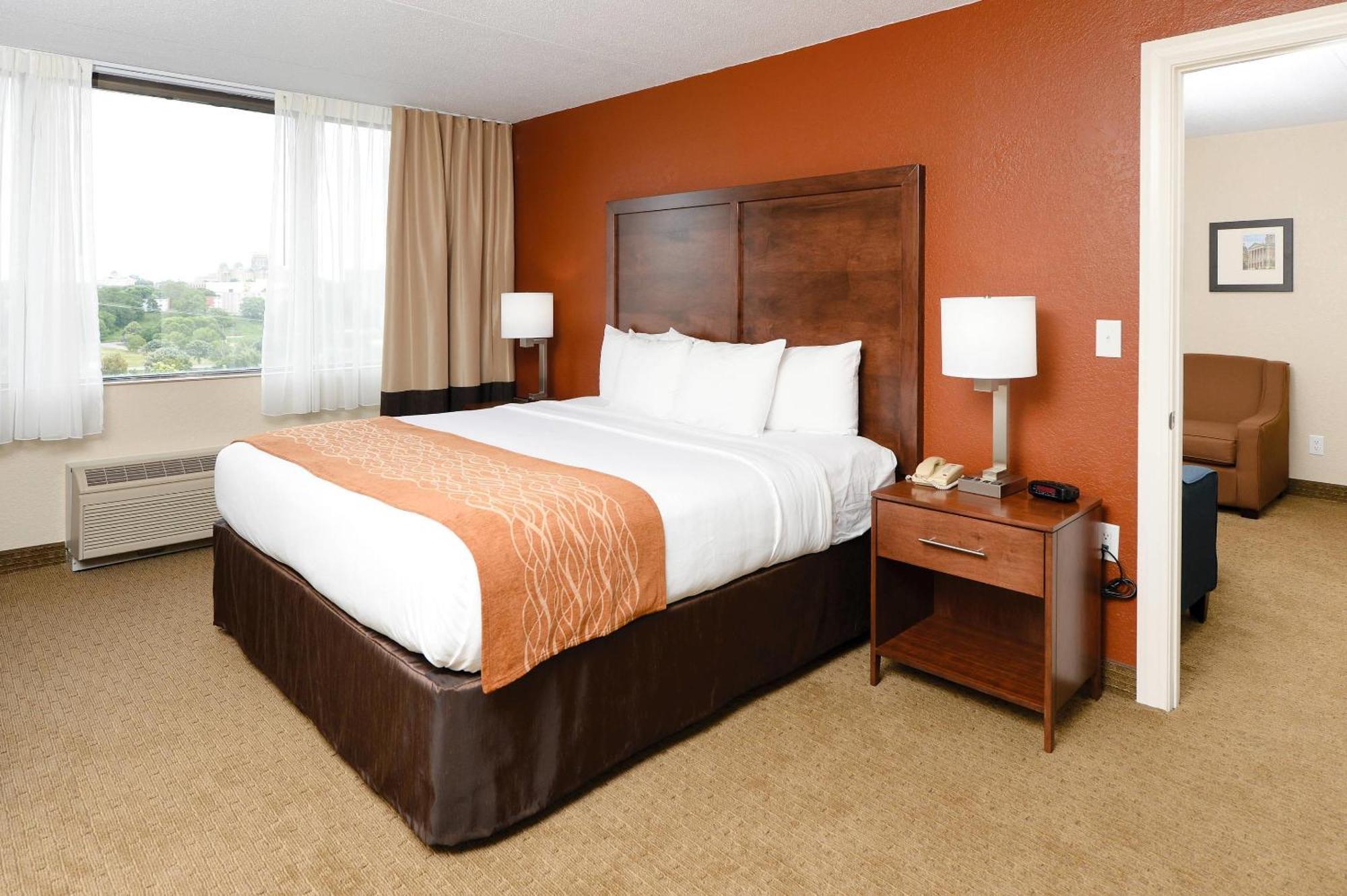 King Suite River View