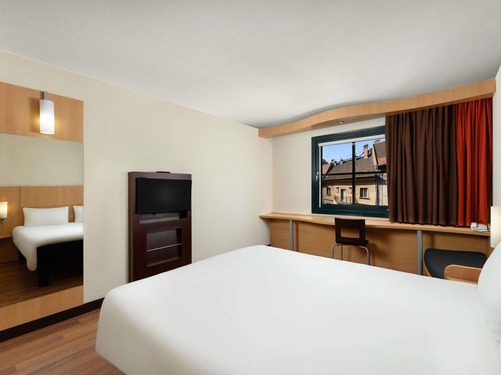 Classic Double Room,1765146857:JPEG