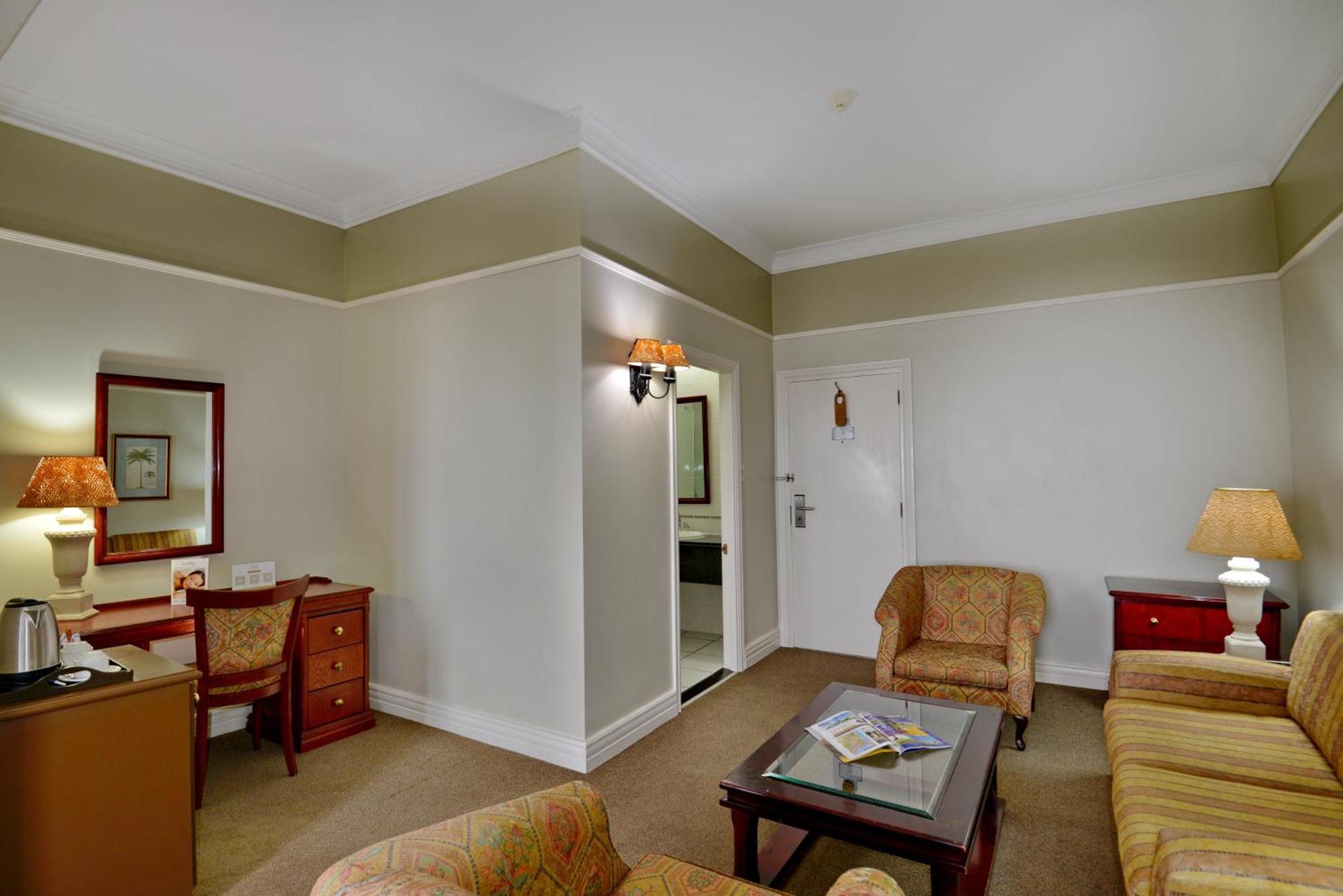 Executive Family Room