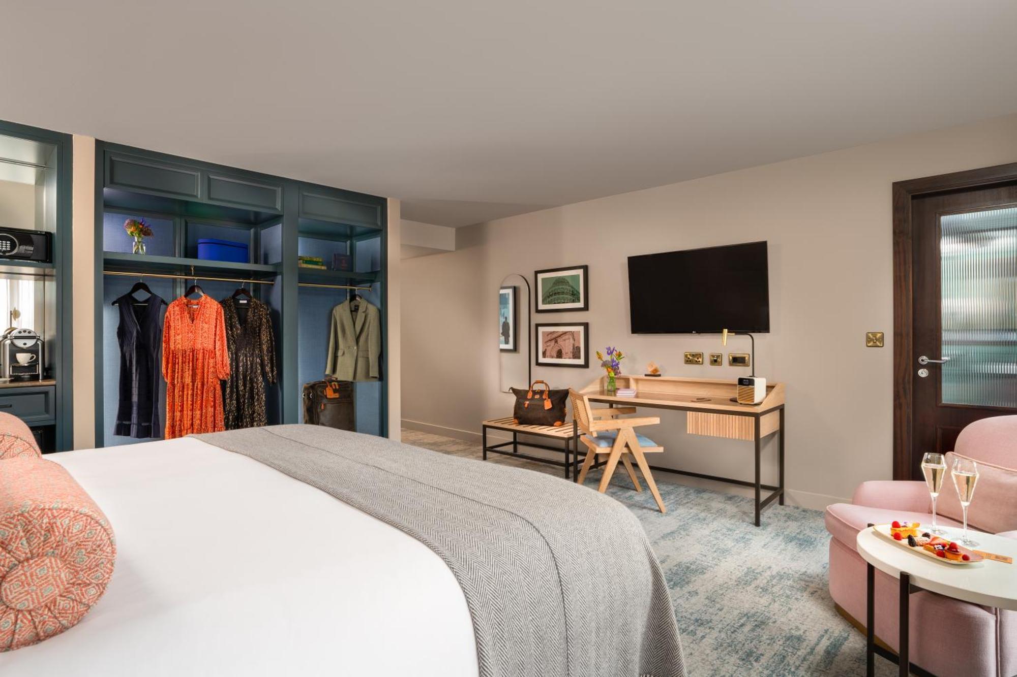 Executive King Room