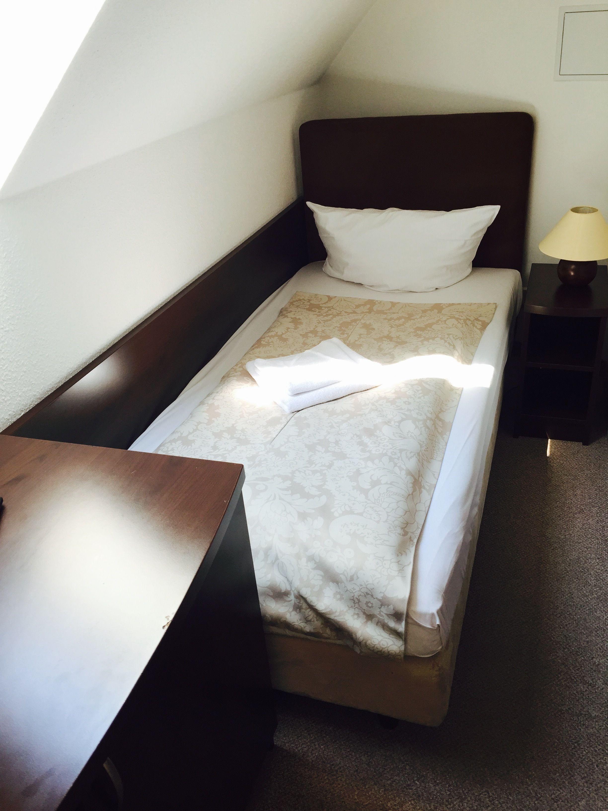 Economy Single Room