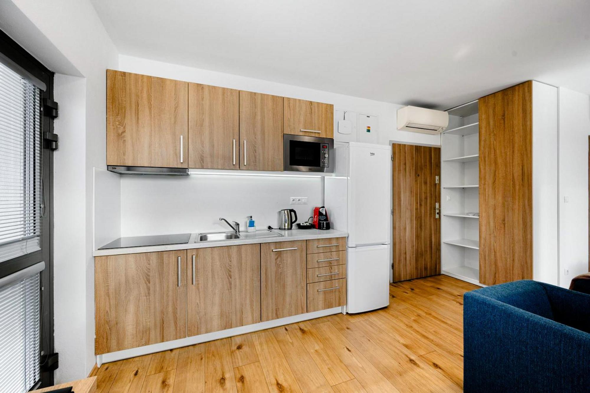 Studio Apartment