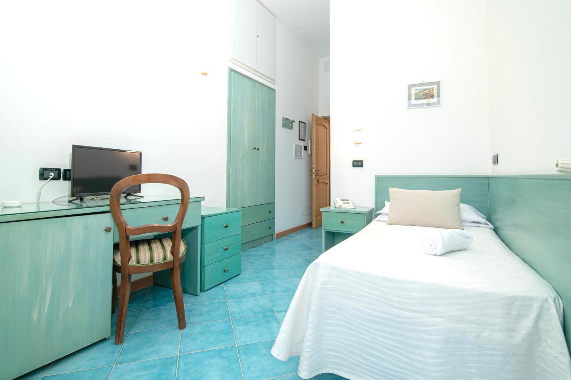 Superior Single Room