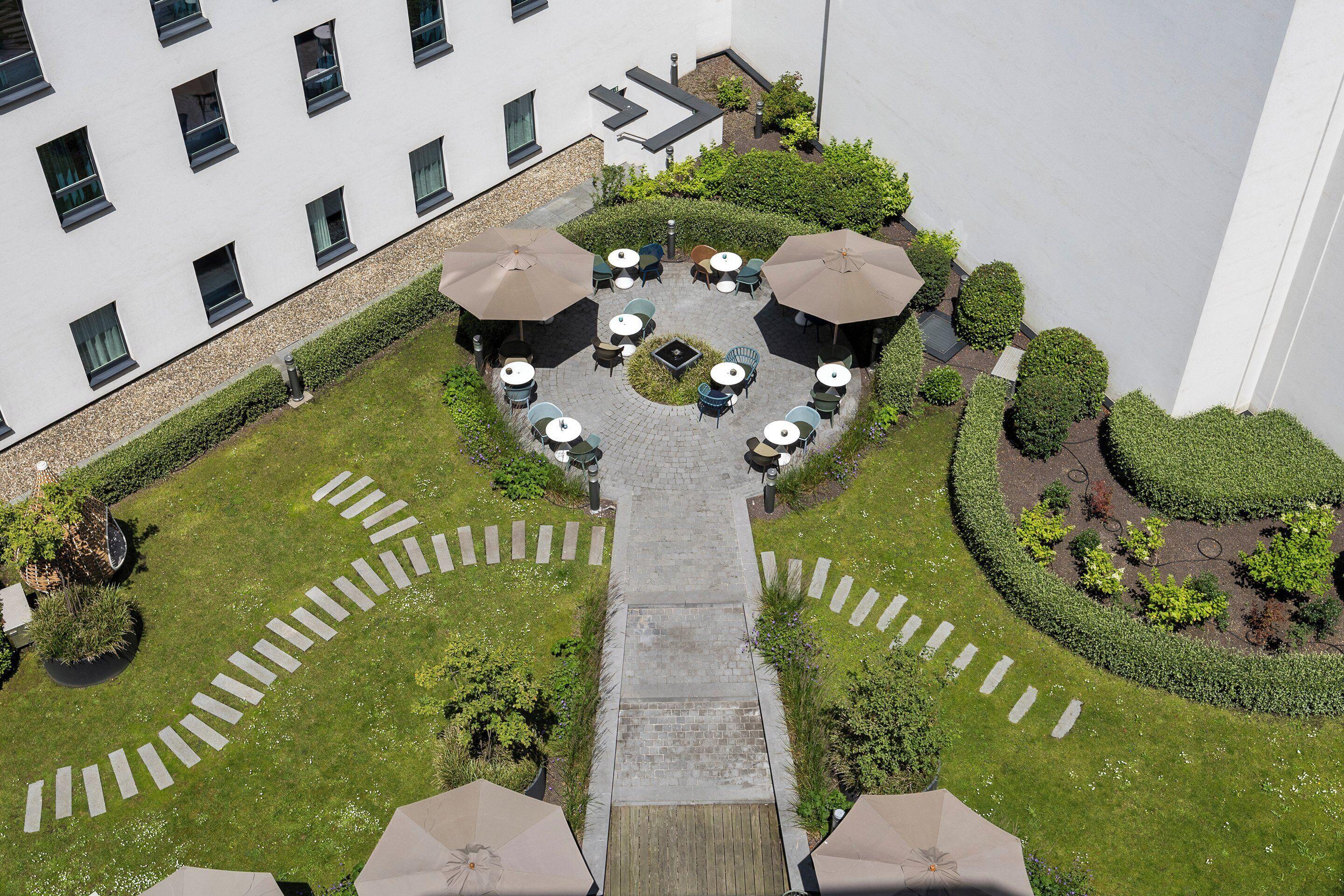 Standard Double Room Garden view