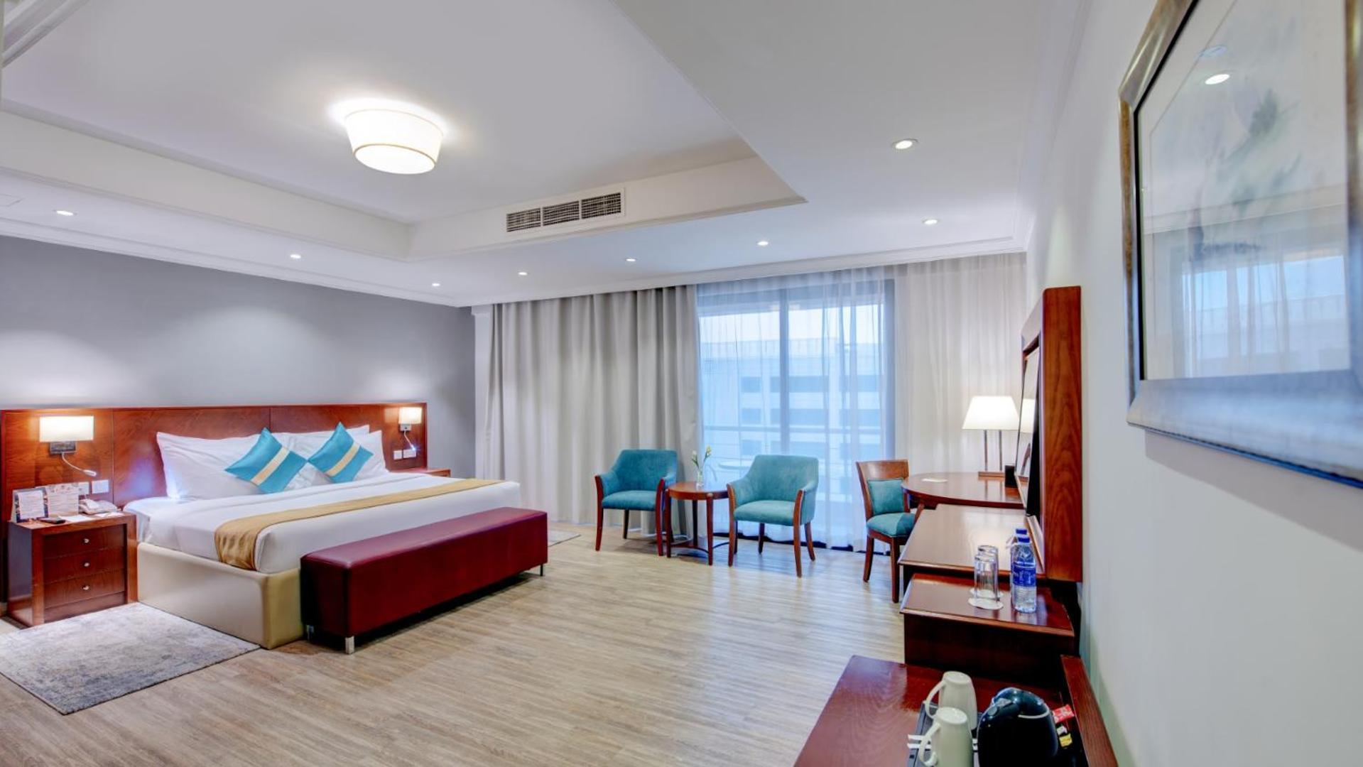 Deluxe King Room