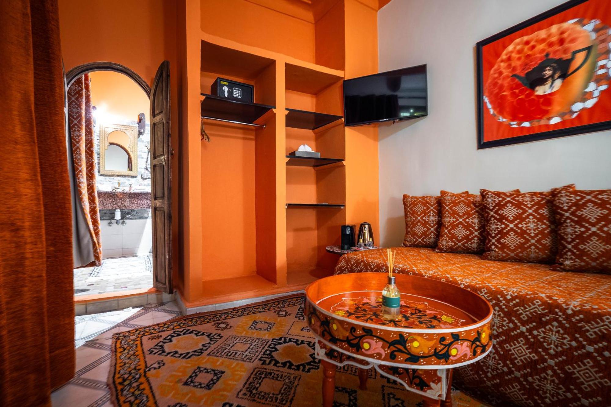 Comfort Triple Room