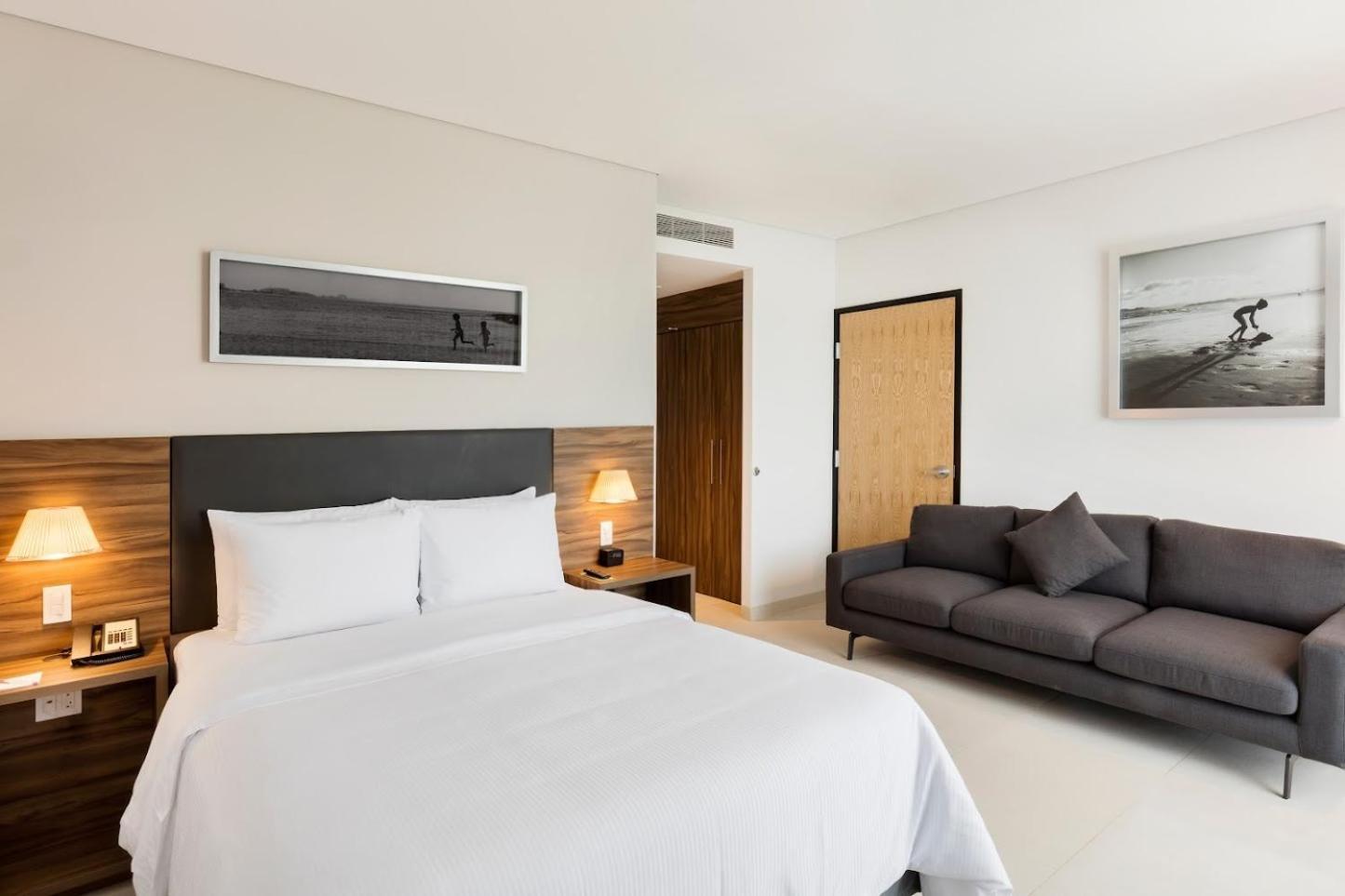Junior Suite with Queen Bed,1739491182:JPEG