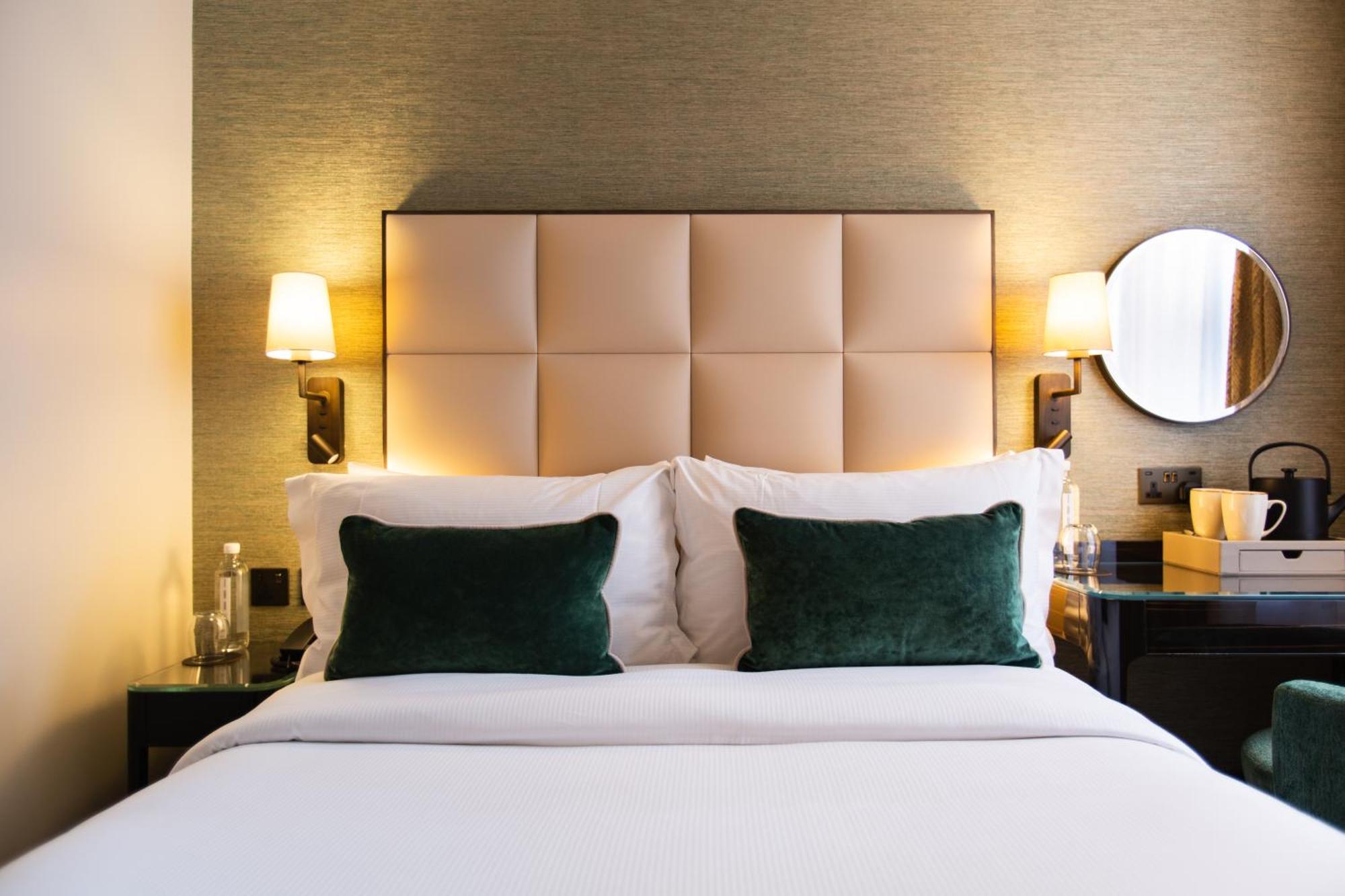 The Cosy Double