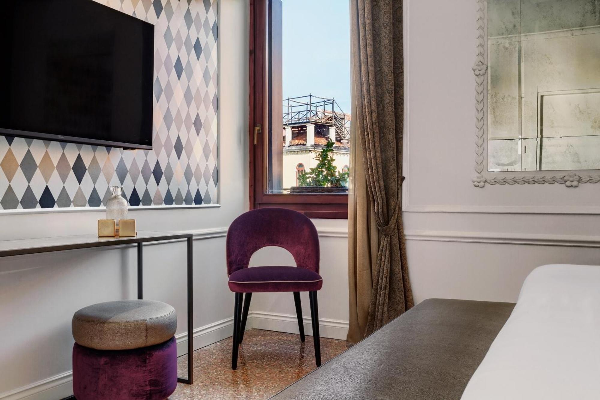Double Room Canal View
