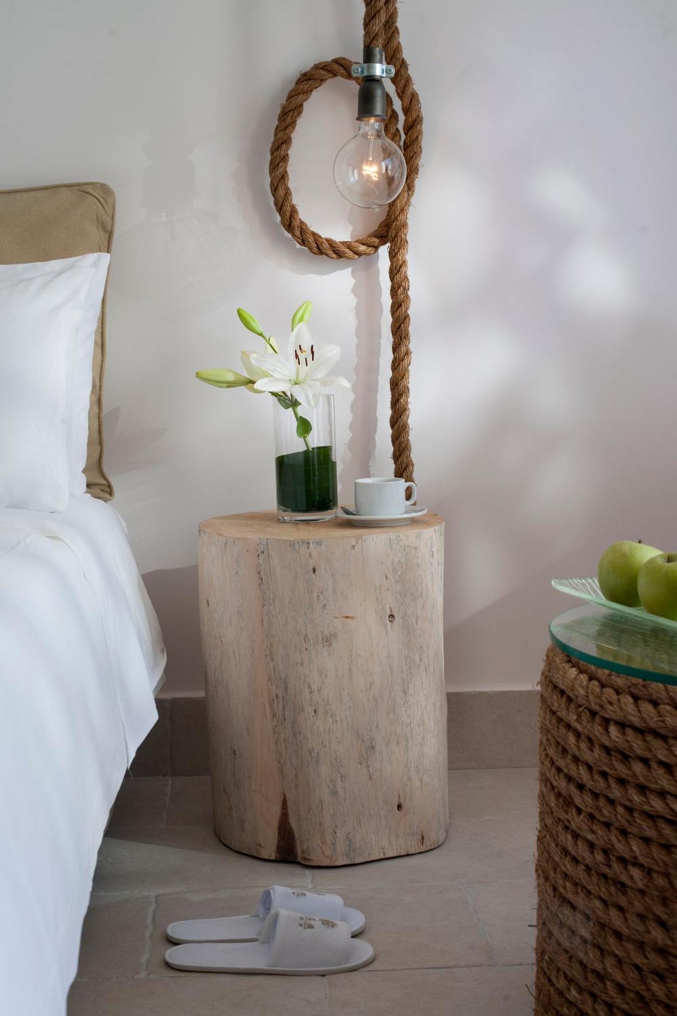 Mountain View Room