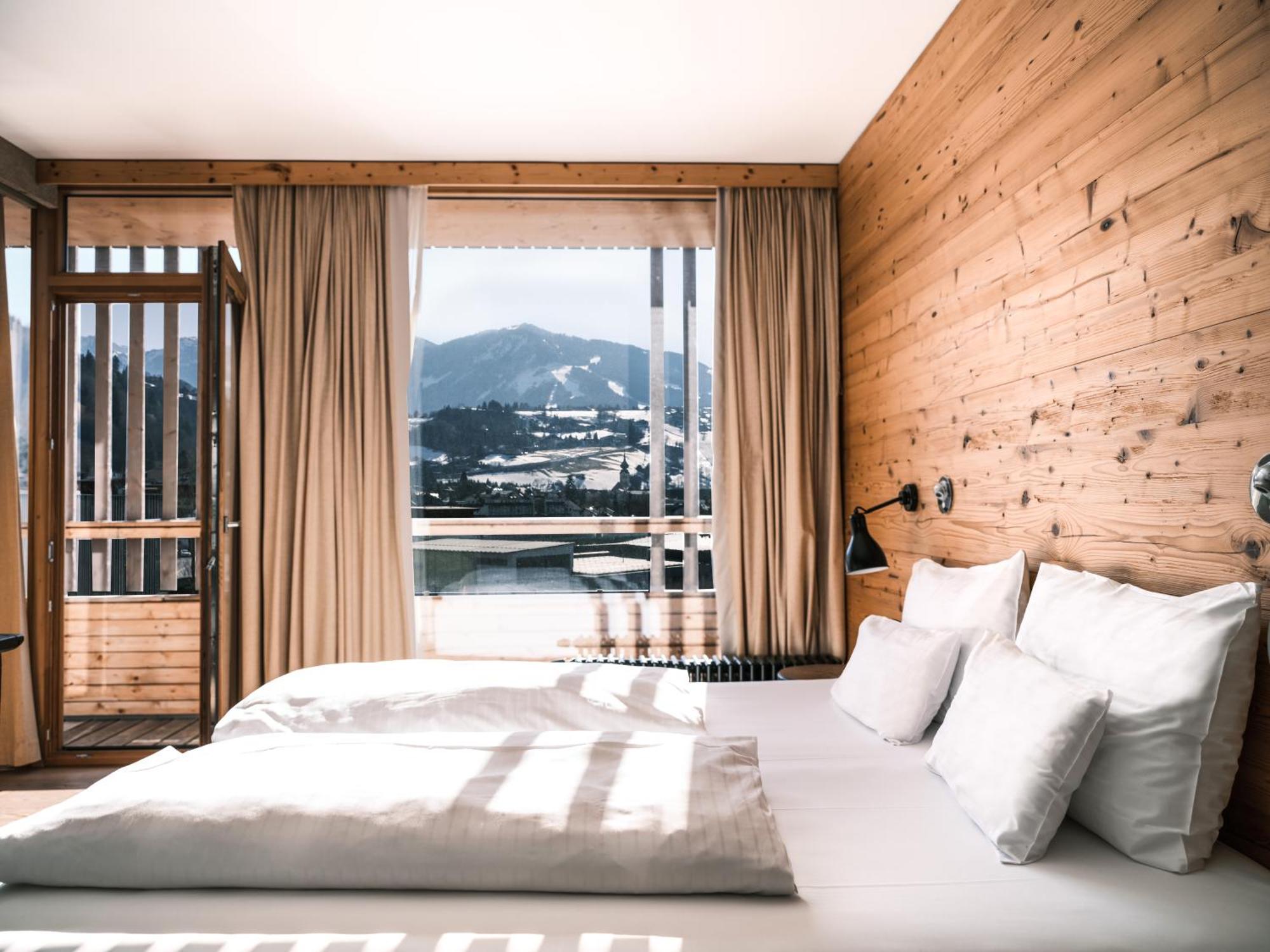 Suite Valley View Balcony
