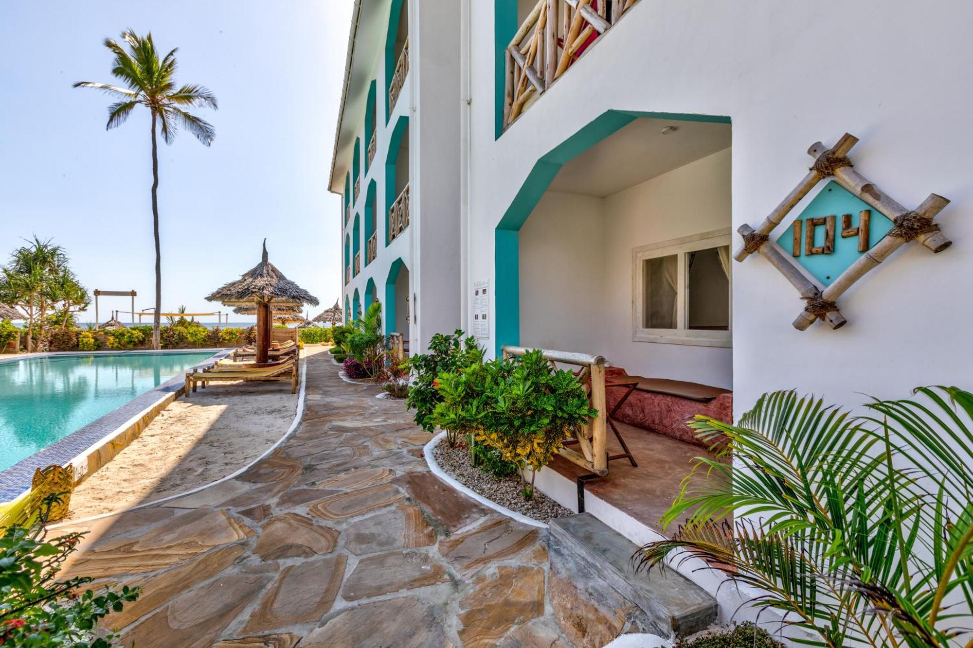 Double Room Garden View
