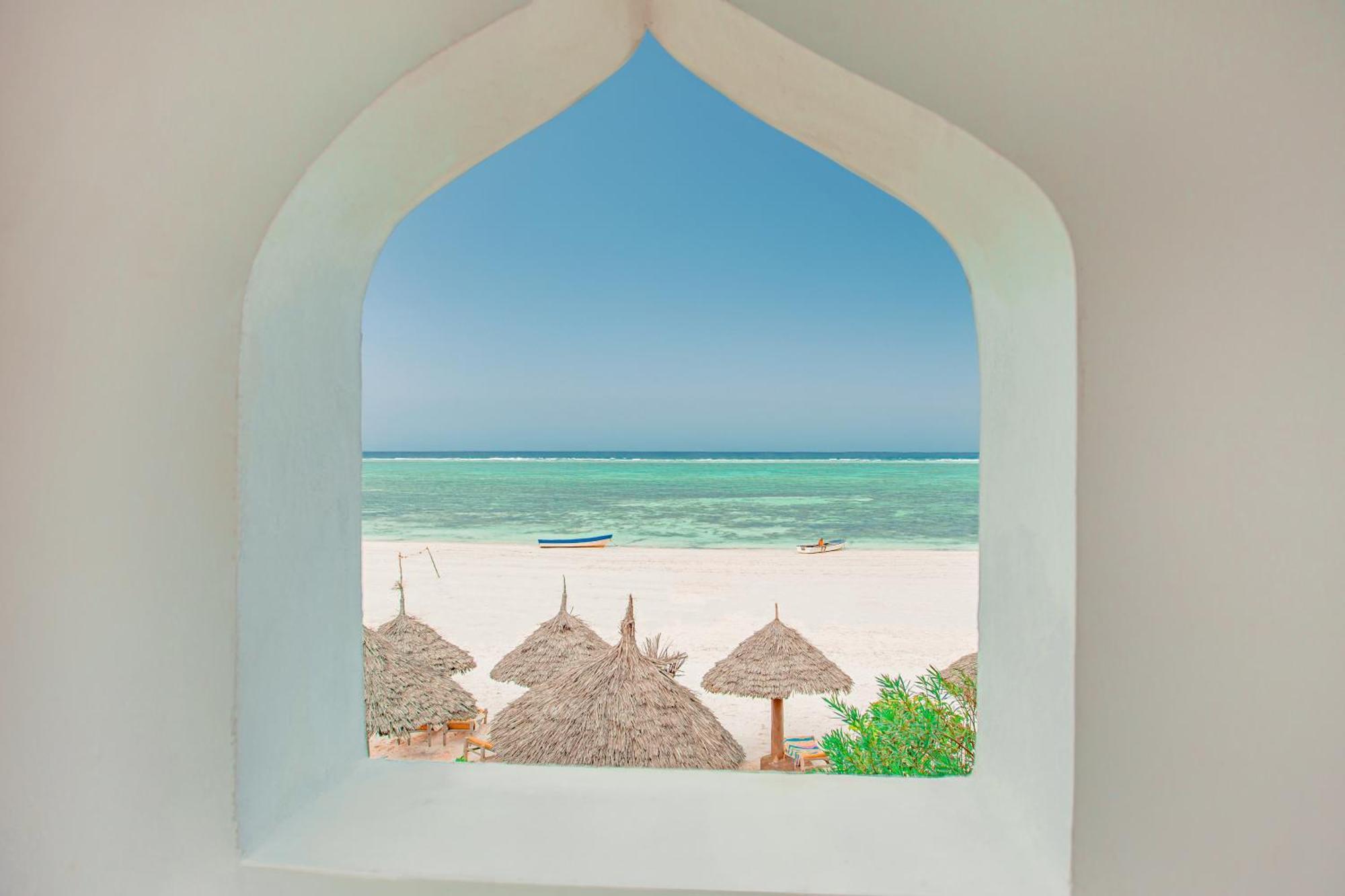 Double or Twin Room Side Sea View