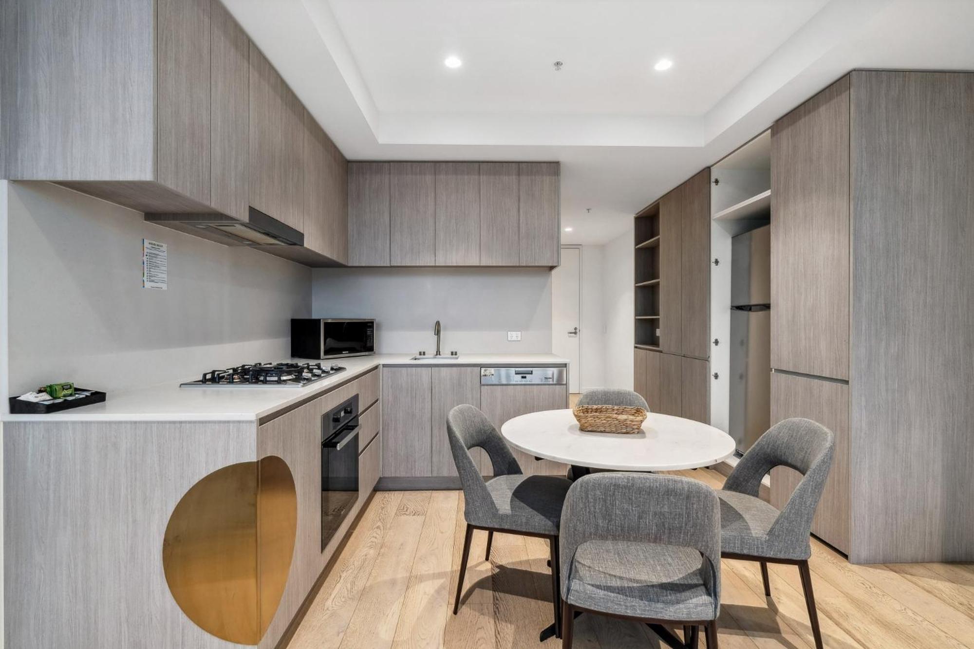 Two-Bedroom, One-Bathroom Apartment,1743515482:JPEG