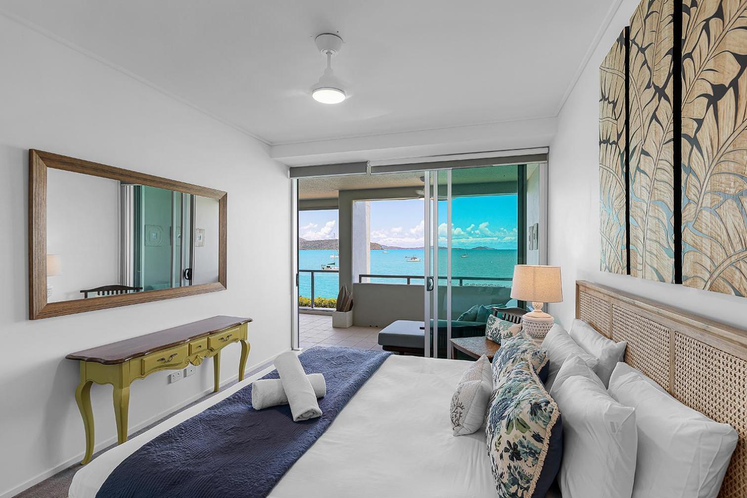 2 Bedroom 2 Bathroom Superior Waterfront Apartment