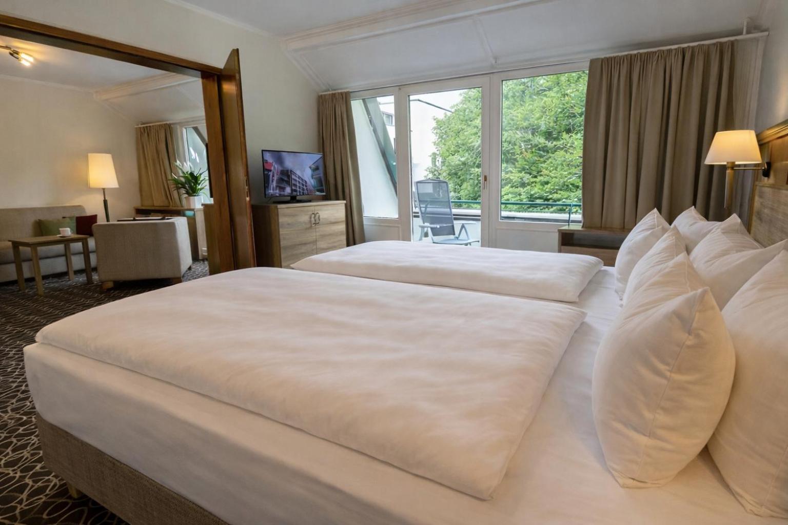 One-Bedroom Suite