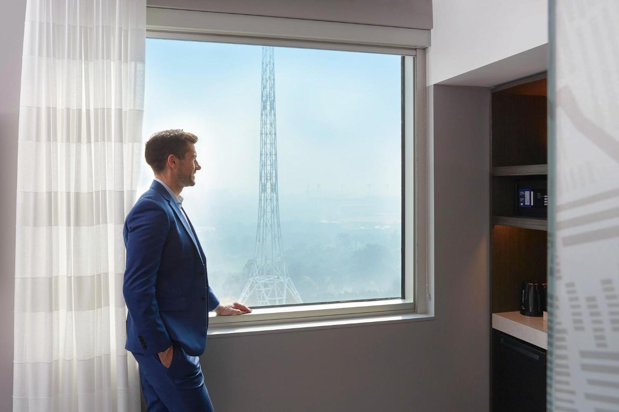 Standard King Room with Botanic Garden View - Free Breakfast