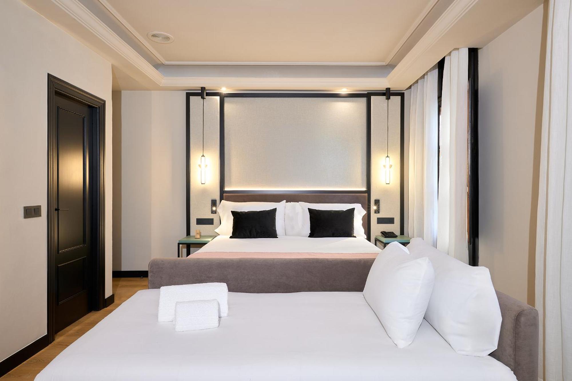 Triple Room Puerta Elvira
