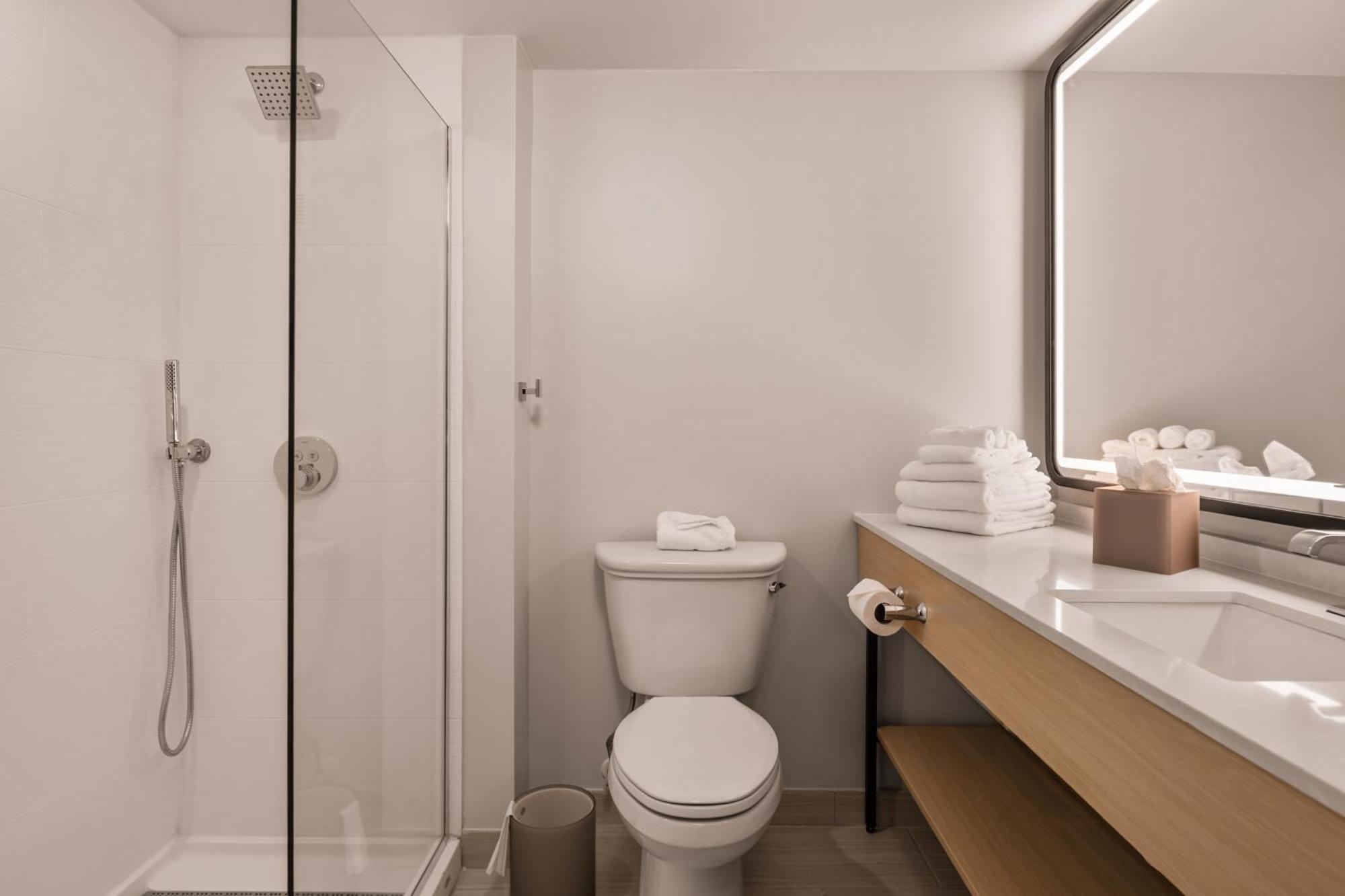 Two Queen Beds - Non Smoking,1756407094:JPEG