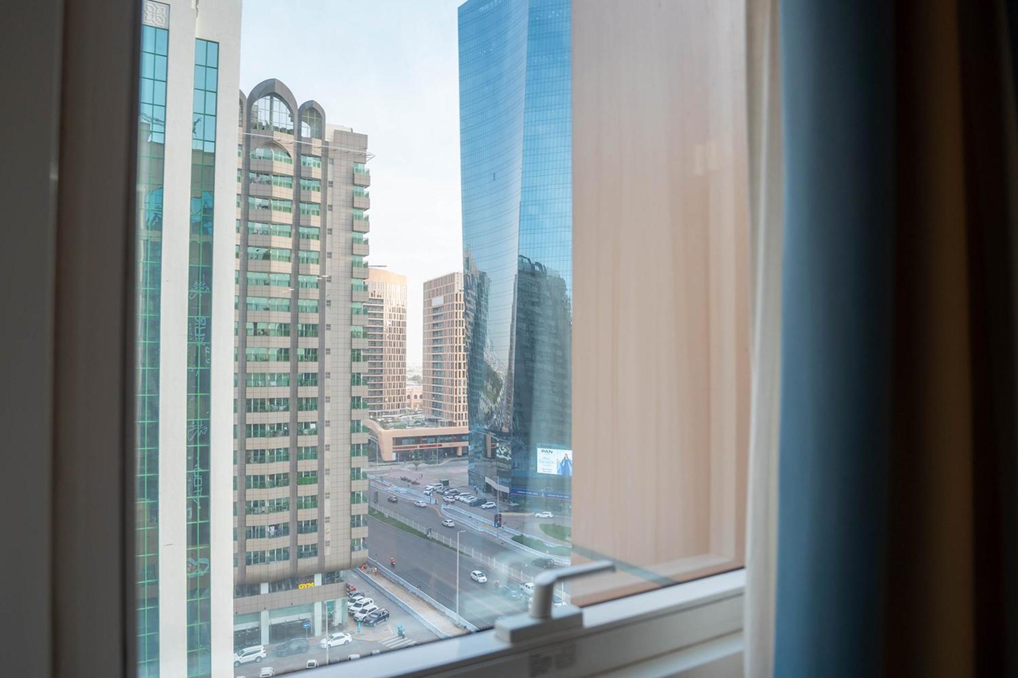 Classic King Room City View