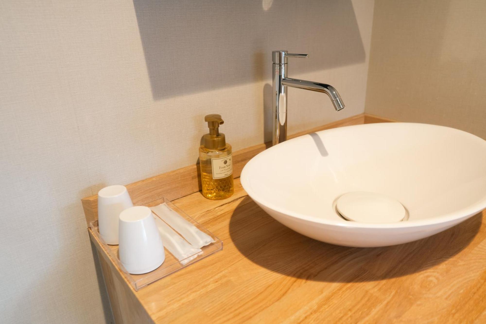 Junior Suite Room futon Private Bathroom
