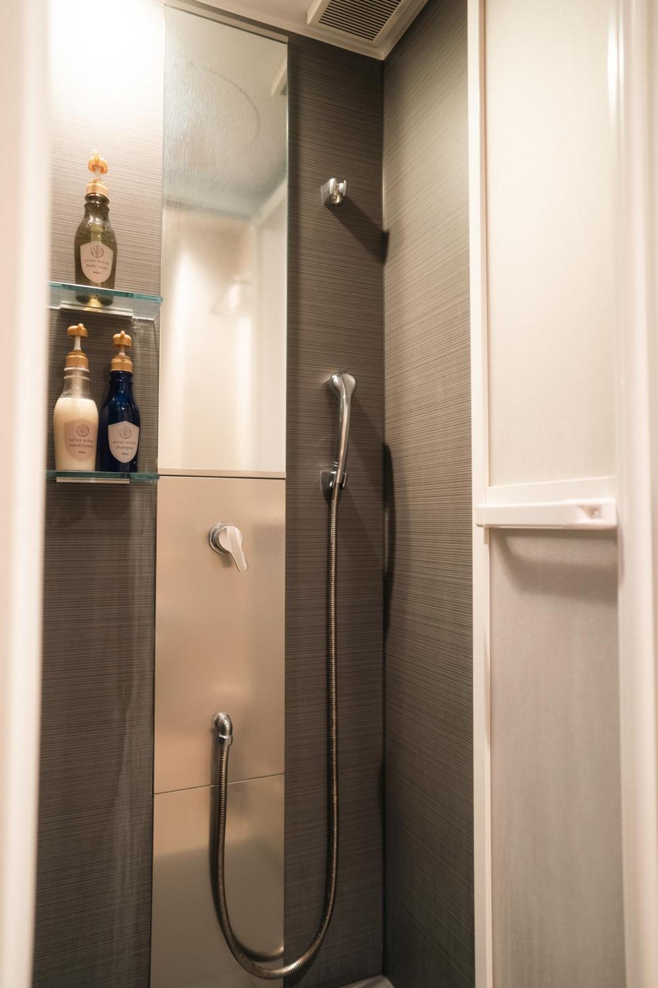 Family Room Bunk Beds Private Shower